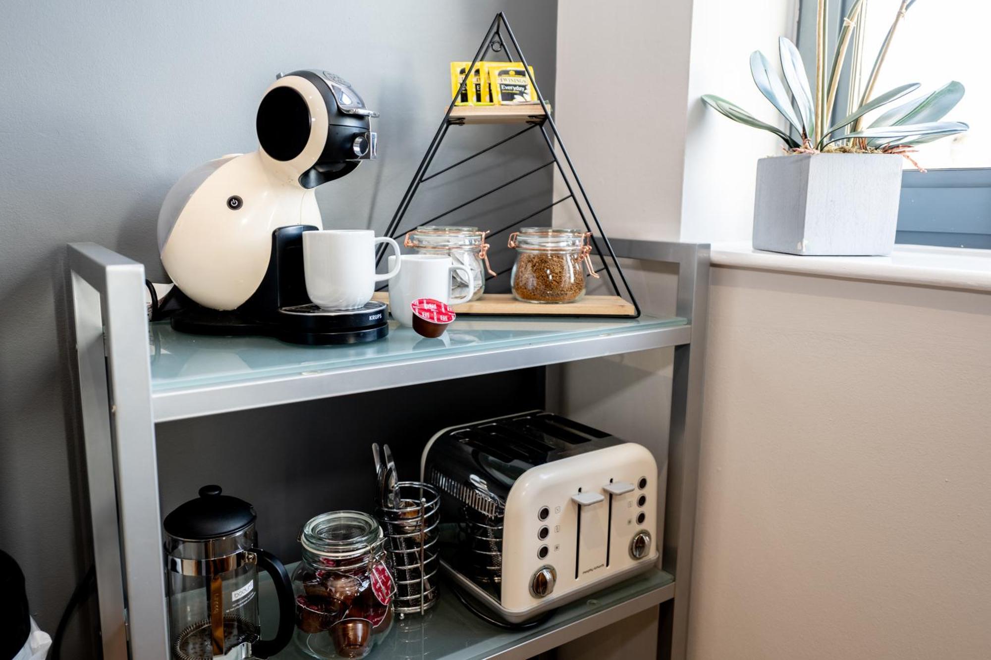 Perfectly Located City Centre Studio Apartment - West One With Free Wifi, Gym Access, Netflix Sheffield Extérieur photo